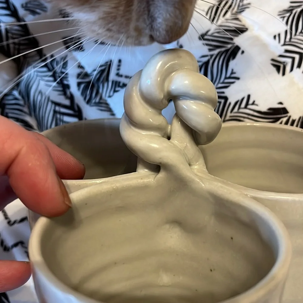 Three Cup Compartment Organizer